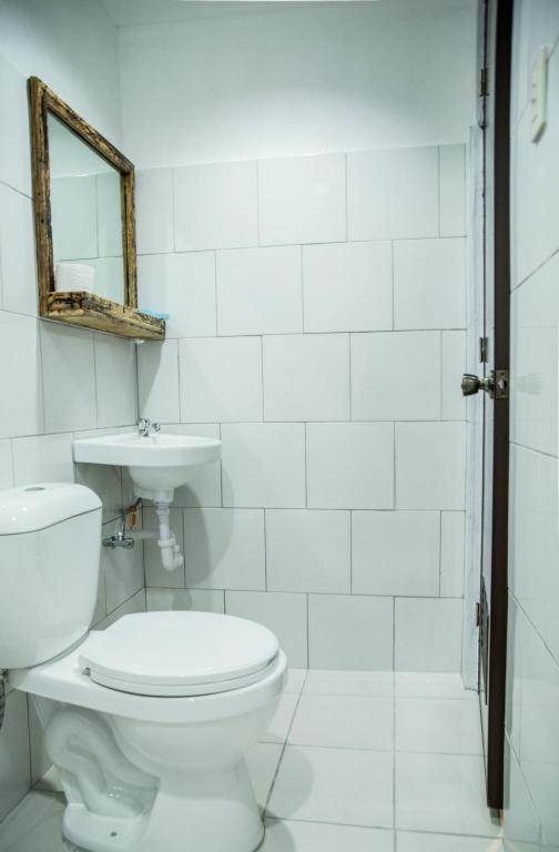 Hotel Avenija Olongapo Dış mekan fotoğraf